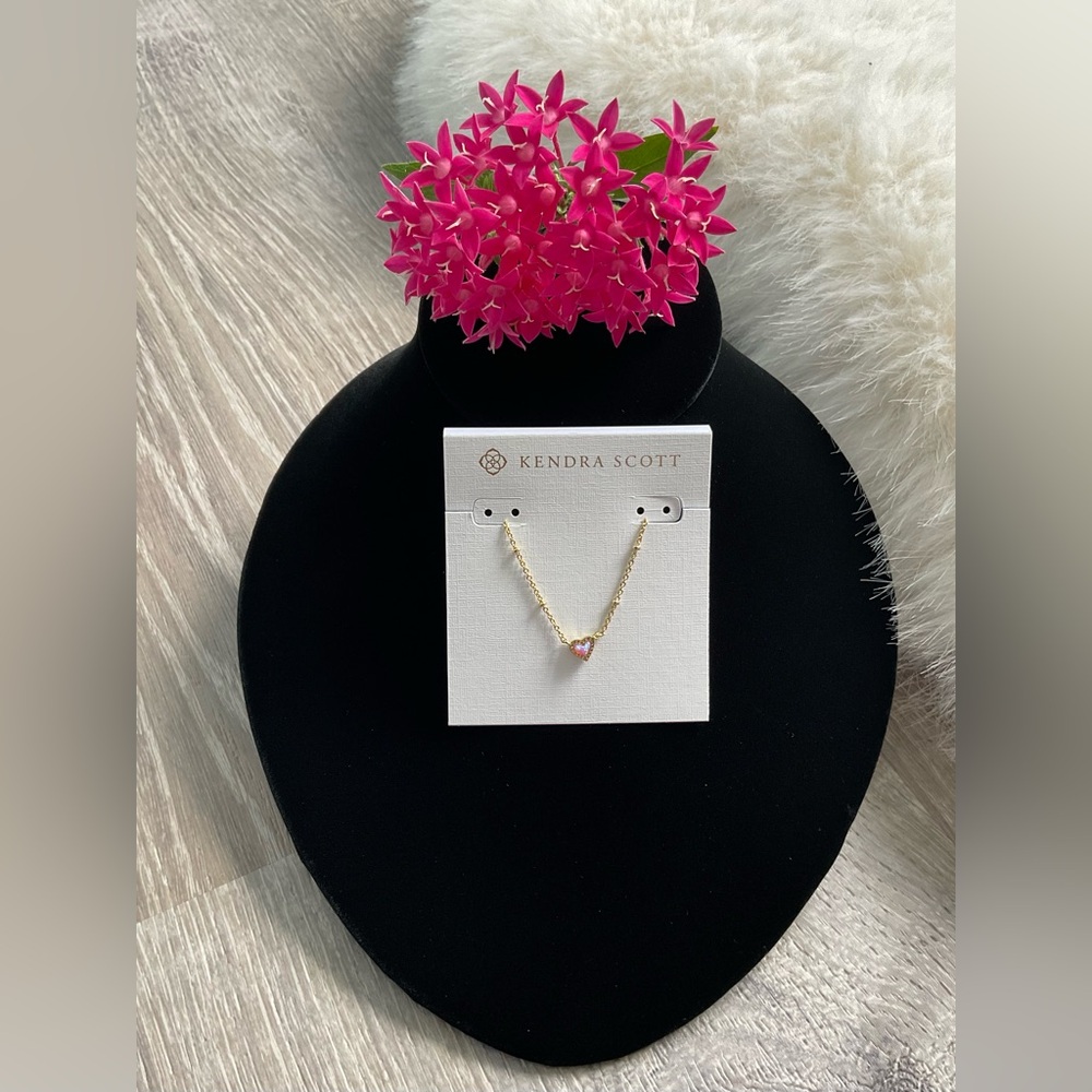 💖KENDRA SCOTT Mini Ari Heart Gold Satellite sSort Pendant Necklace - Picture 3 of 8